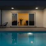 Luxury With Private Pool Villa *