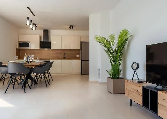 Luxury With Private Pool Villa *